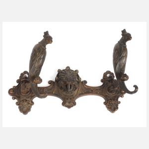 Figürliche Garderobenleiste