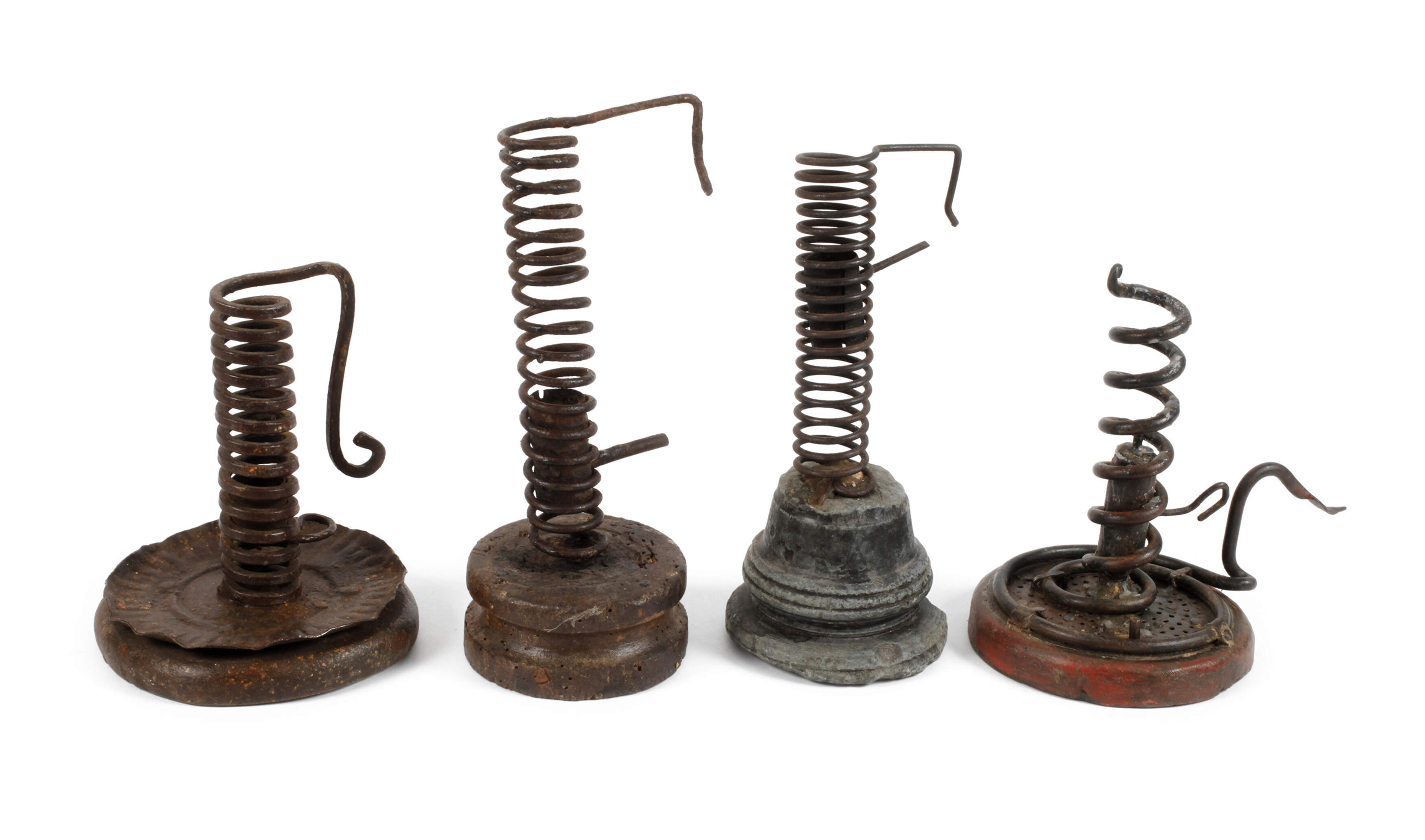 Vier historische Handleuchter