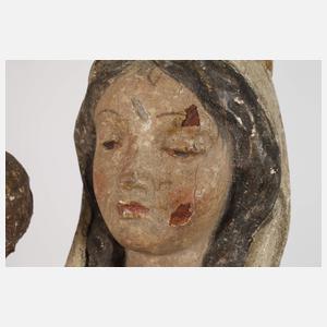 Geschnitzte Marienplastik