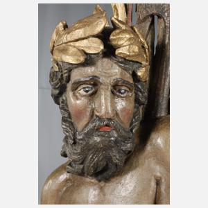 Mythologische Schnitzerei