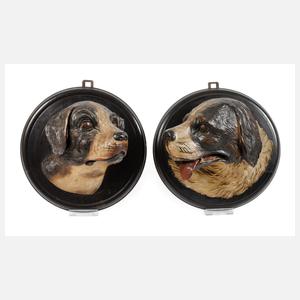 Zwei figürliche Wandappliken