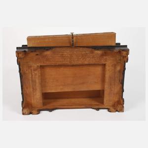 Egerländer Kabinettschränkchen