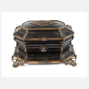 Kleine Schmuckschatulle