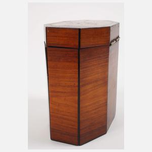 Klassizistische Schatulle