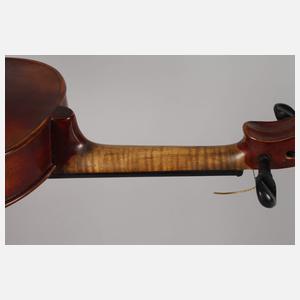 Violine im Etui