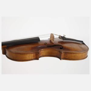 Violine im Etui