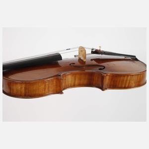 Violine im Etui