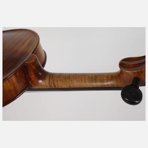 Violine im Etui