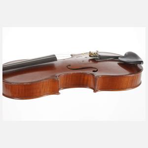 Violine im Etui