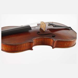 Violine im Etui