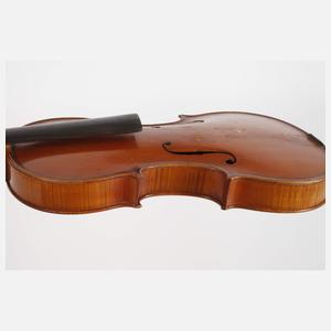 Violine im Etui