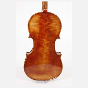 Violine im Etui