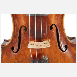 Violine im Etui