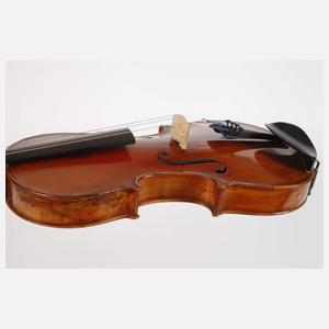 Violine im Etui