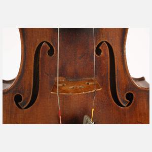 Zwei Violinen im Etui