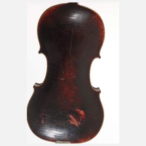 Zwei Violinen im Etui