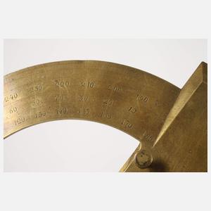 Historischer Winkelmesser