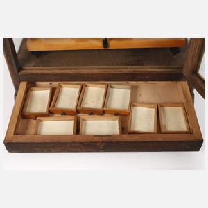 Große Apothekerwaage