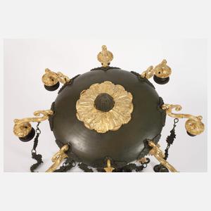 Klassizistische Deckenkrone