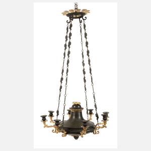 Klassizistische Deckenkrone