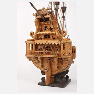 Großes Schiffsmodell