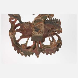 Figürliche Schnitzerei