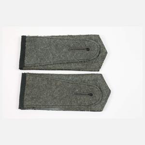 Drei Paar Schulterklappen Wehrmacht