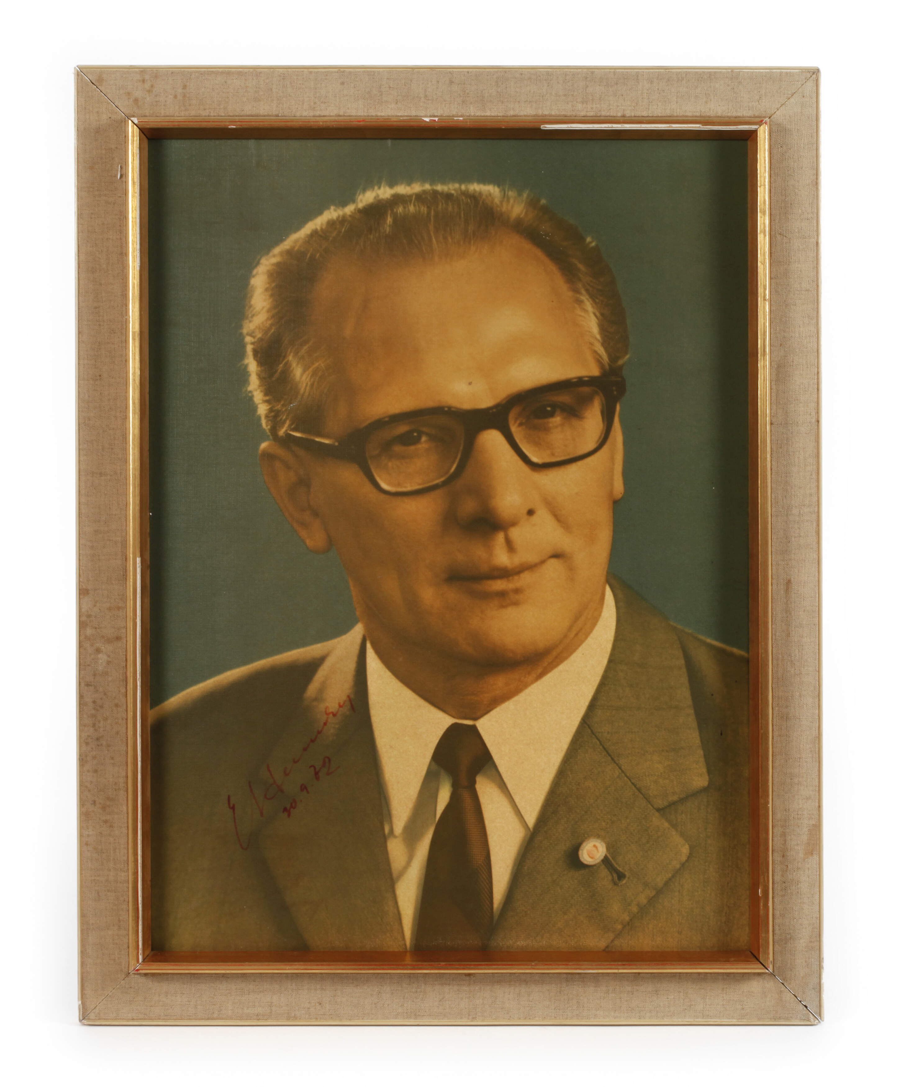 Amtsstubenbild mit Signatur Erich Honecker