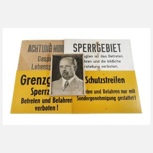 Vier Grenzschilder DDR