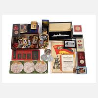 Konvolut Orden und Abzeichen DDR111