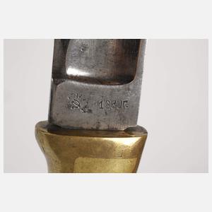 Zwei Kampfmesser und Grabendolch Russland