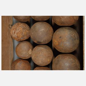 Konvolut Kanonenkugeln