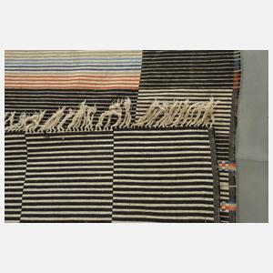 Teppich Bauhaus-Motiv