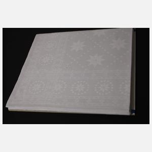 Konvolut Tafeltücher geometrischer Dekor