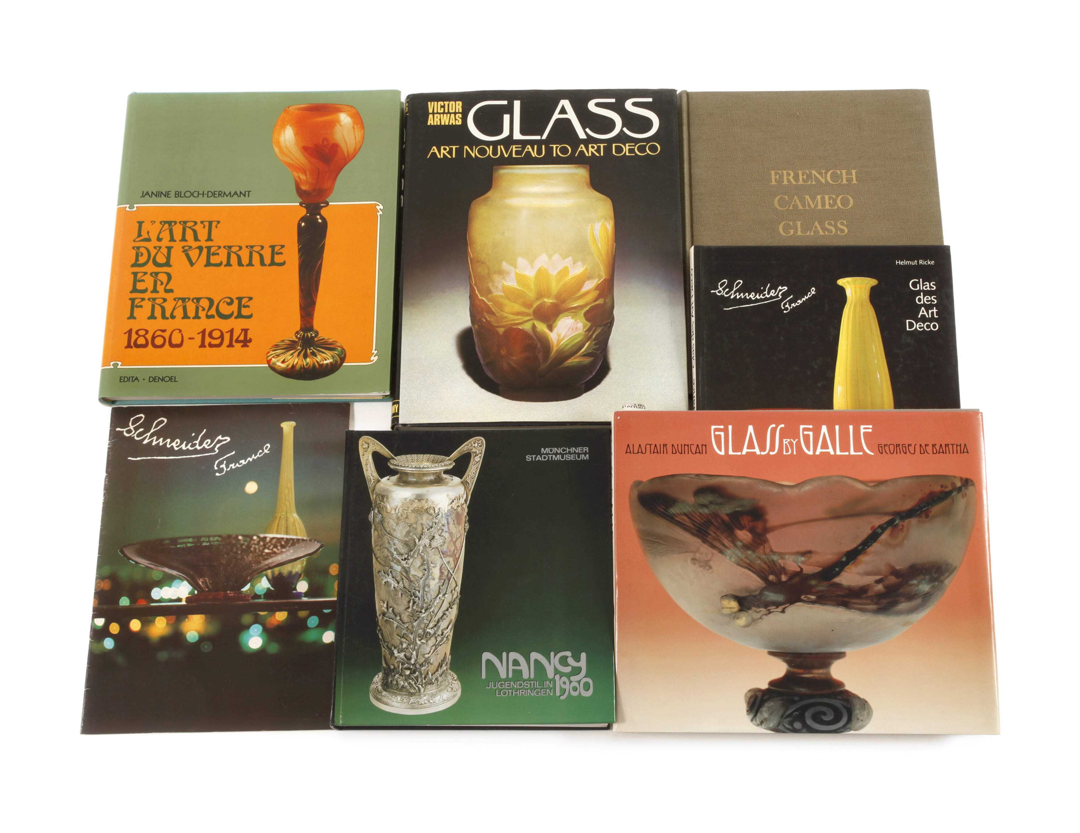 Sieben Fachbücher Jugendstilglas