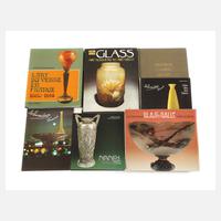 Sieben Fachbücher Jugendstilglas111