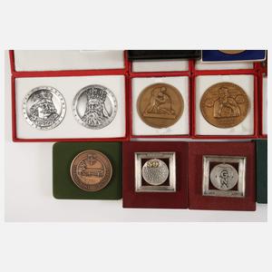 Großes Konvolut Medaillen