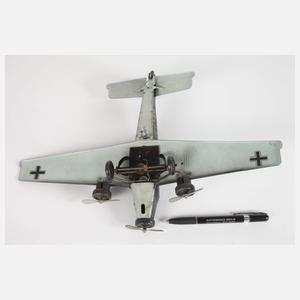 Tipp & Co. Militär-Flugzeug Ju 52 BA/33