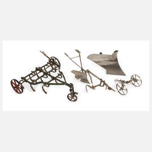 Vier landwirtschaftliche Modelle