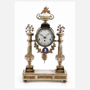 Directoire-Portaluhr