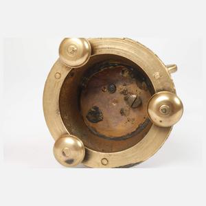 Tischuhr im Renaissance-Stil