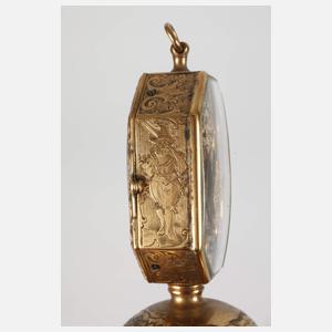 Tischuhr im Renaissance-Stil