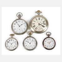 Pavel Bouré vier Taschenuhren und eine Omega111