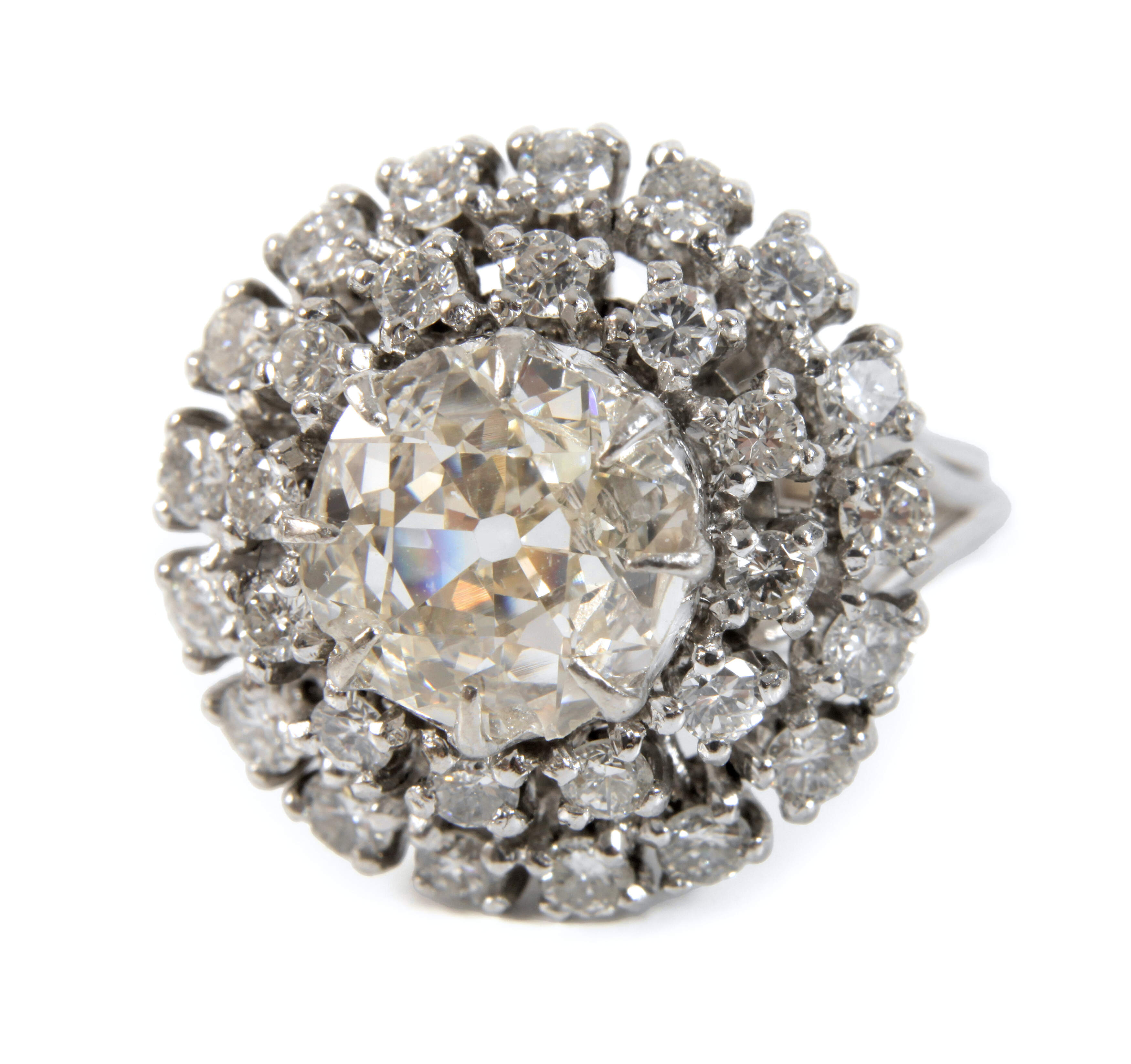 Prächtiger Damenring mit Altschliffdiamant