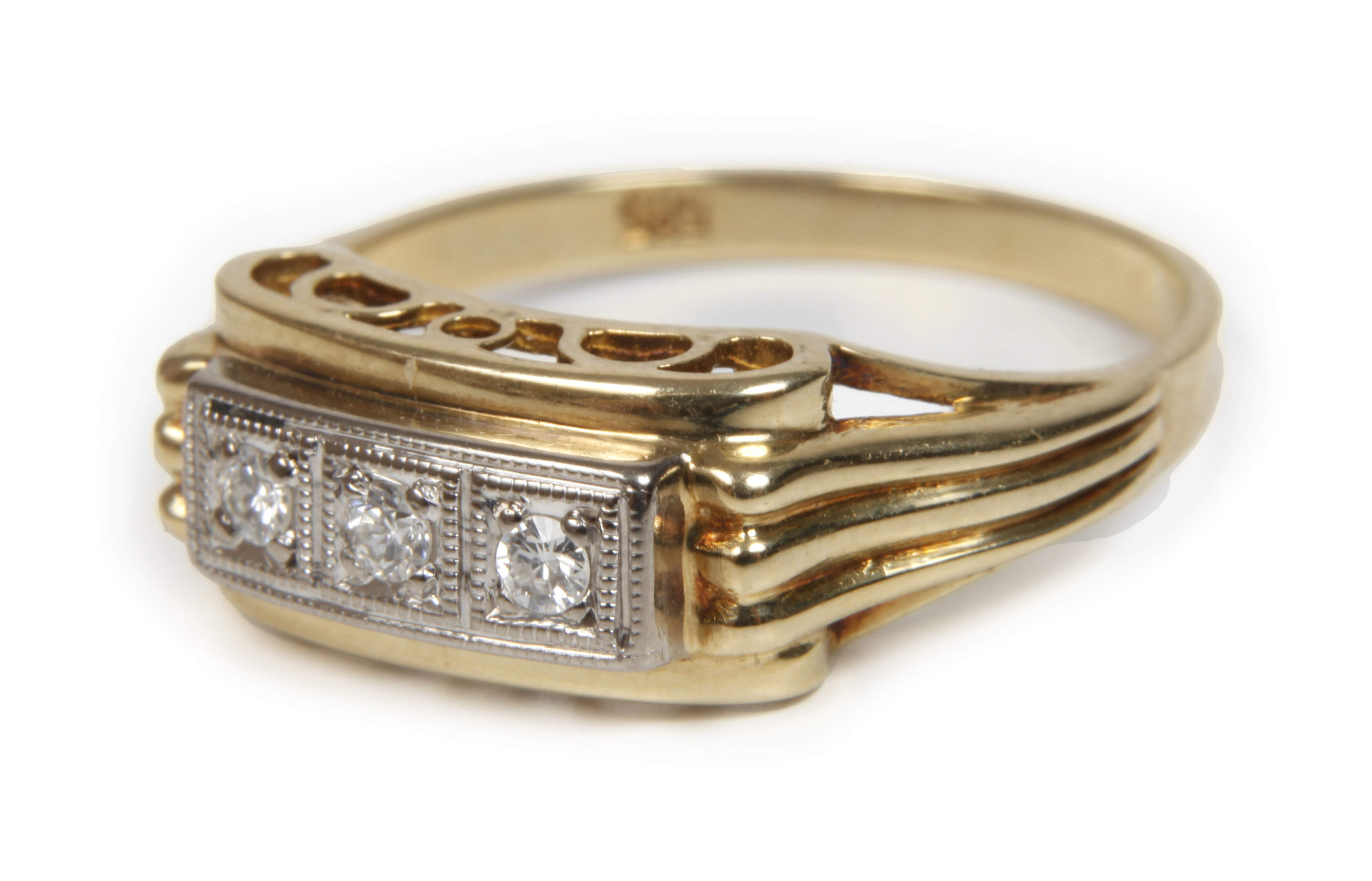 Damenring mit Diamanten