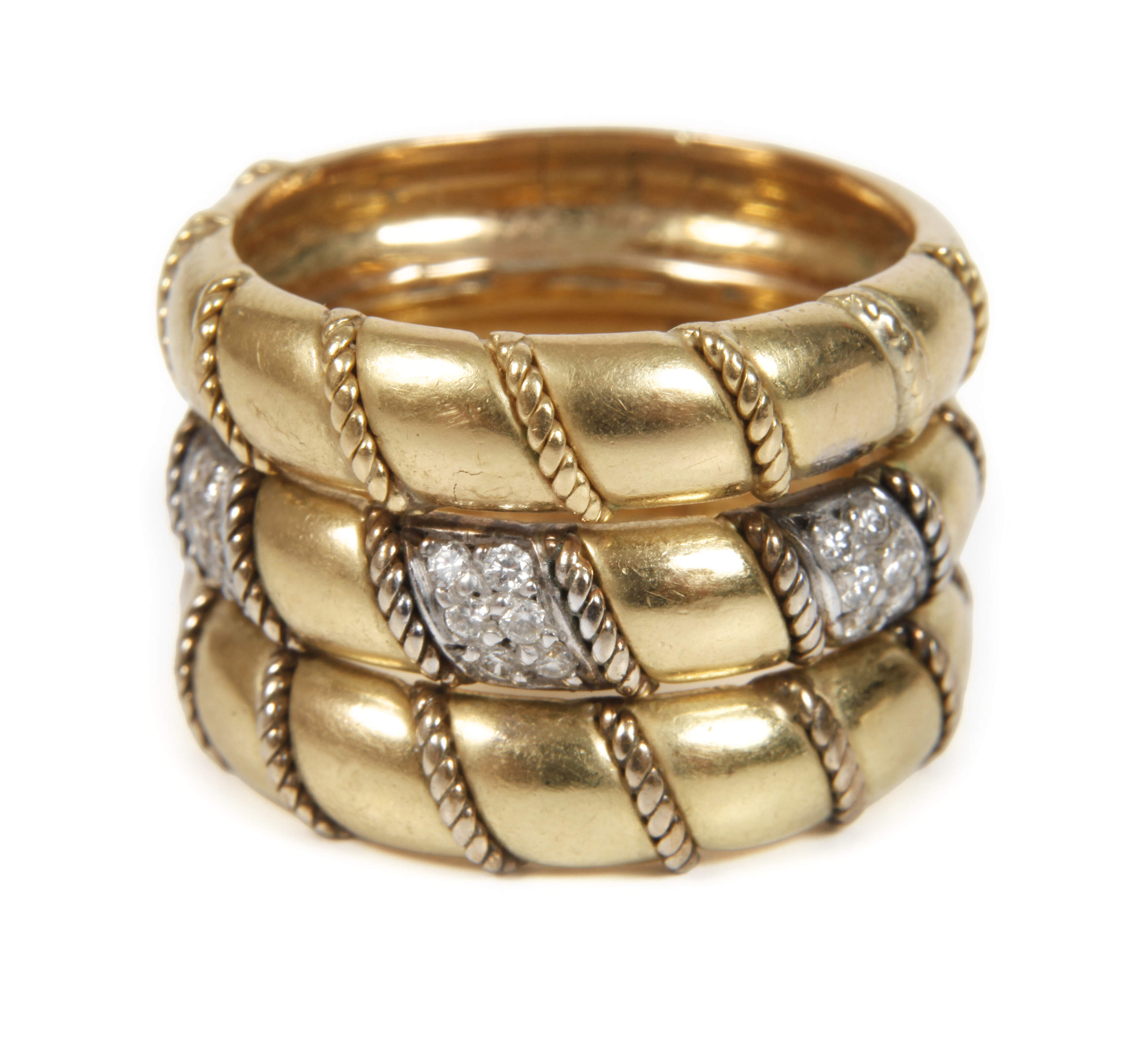 Breiter Damenring mit Diamanten