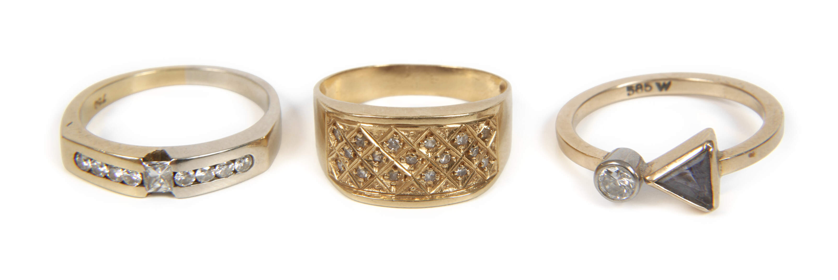 Drei Damenringe mit Brillantbesatz
