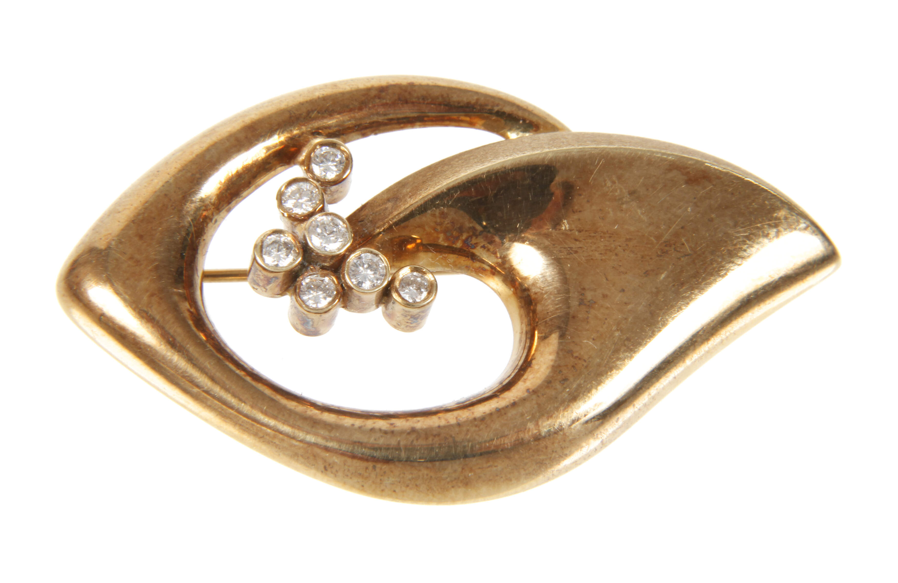 Brosche mit Brillanten