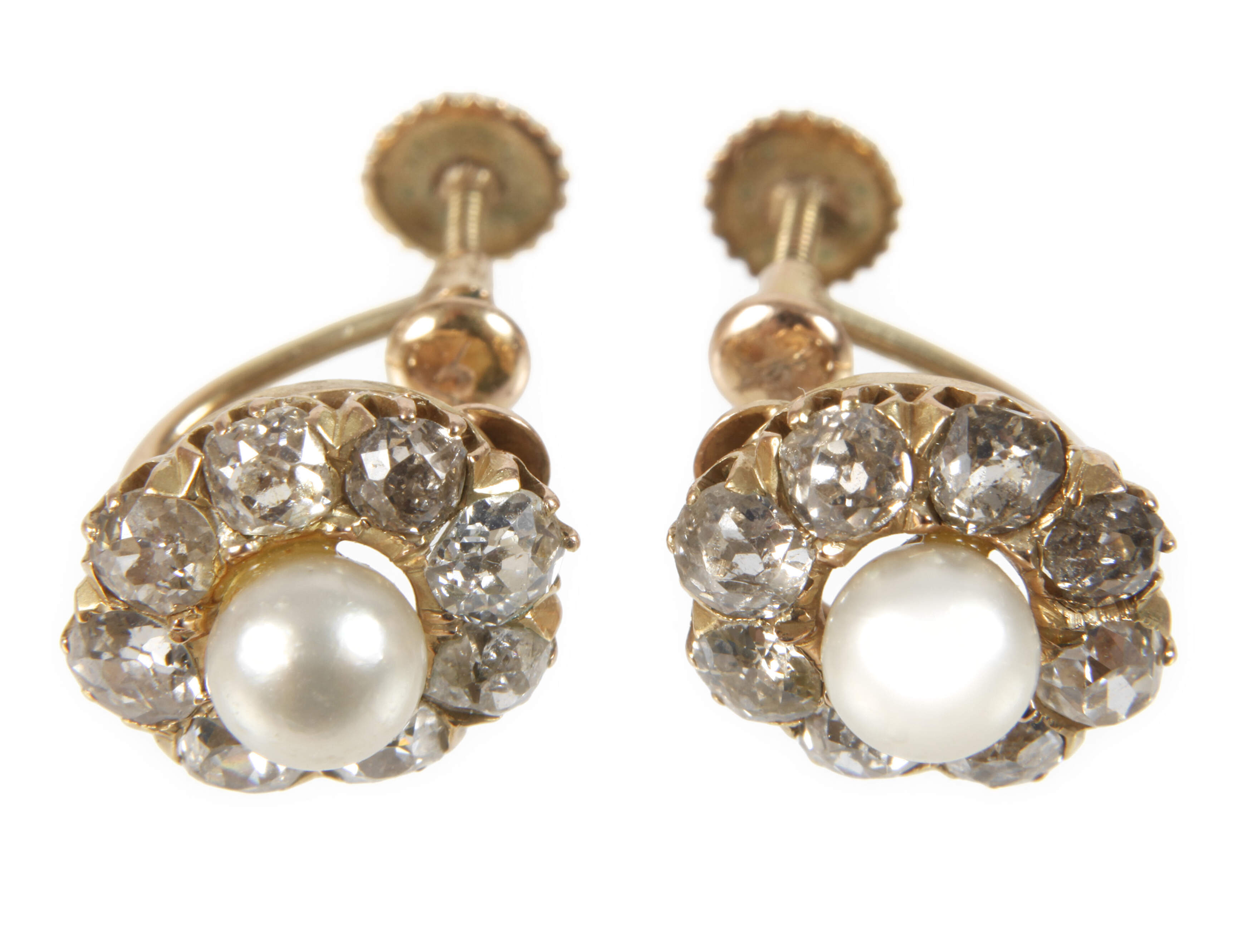 Ohrringe mit Perlen und Diamanten