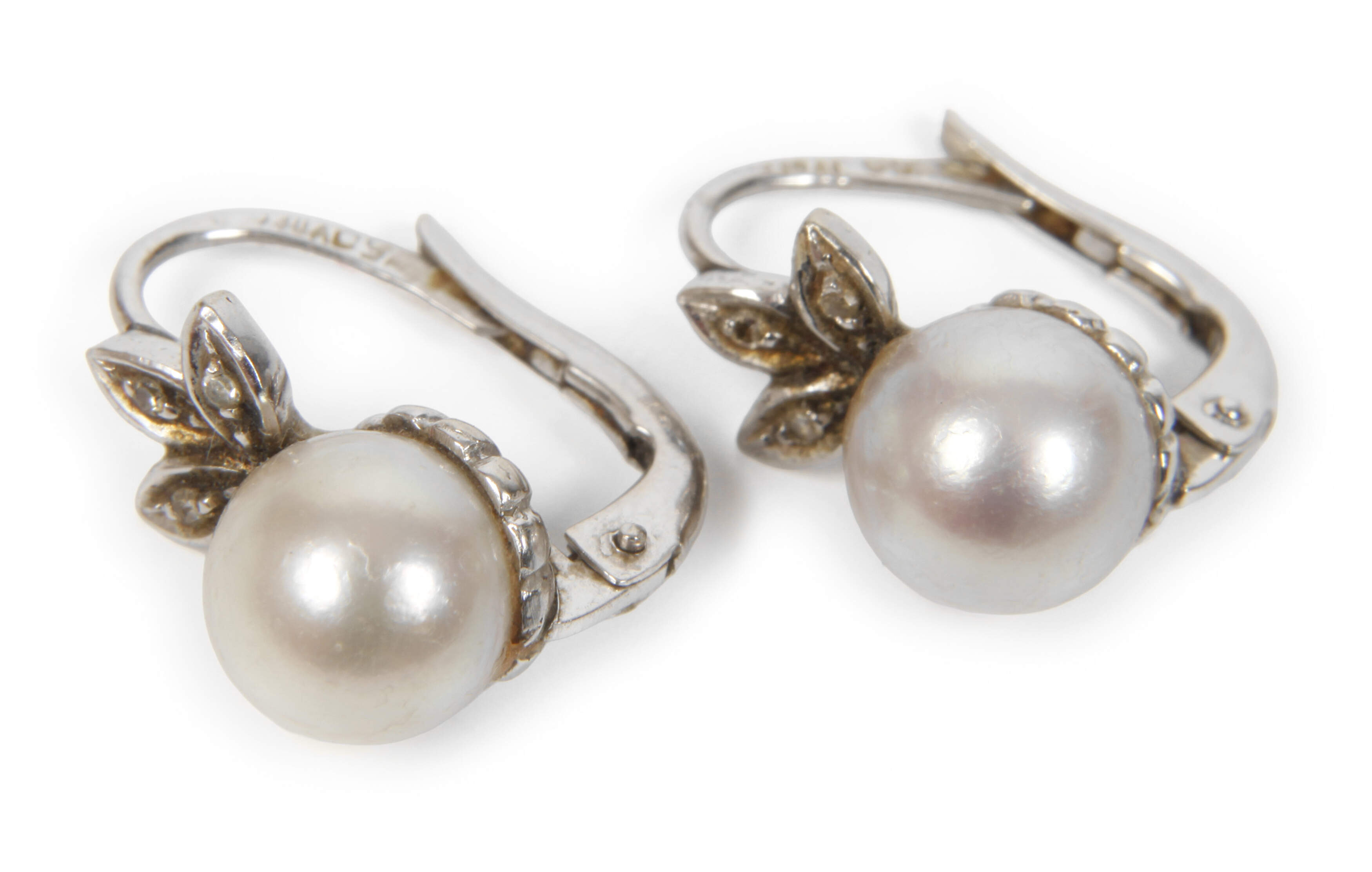 Paar Ohrringe mit Perlen und Diamanten
